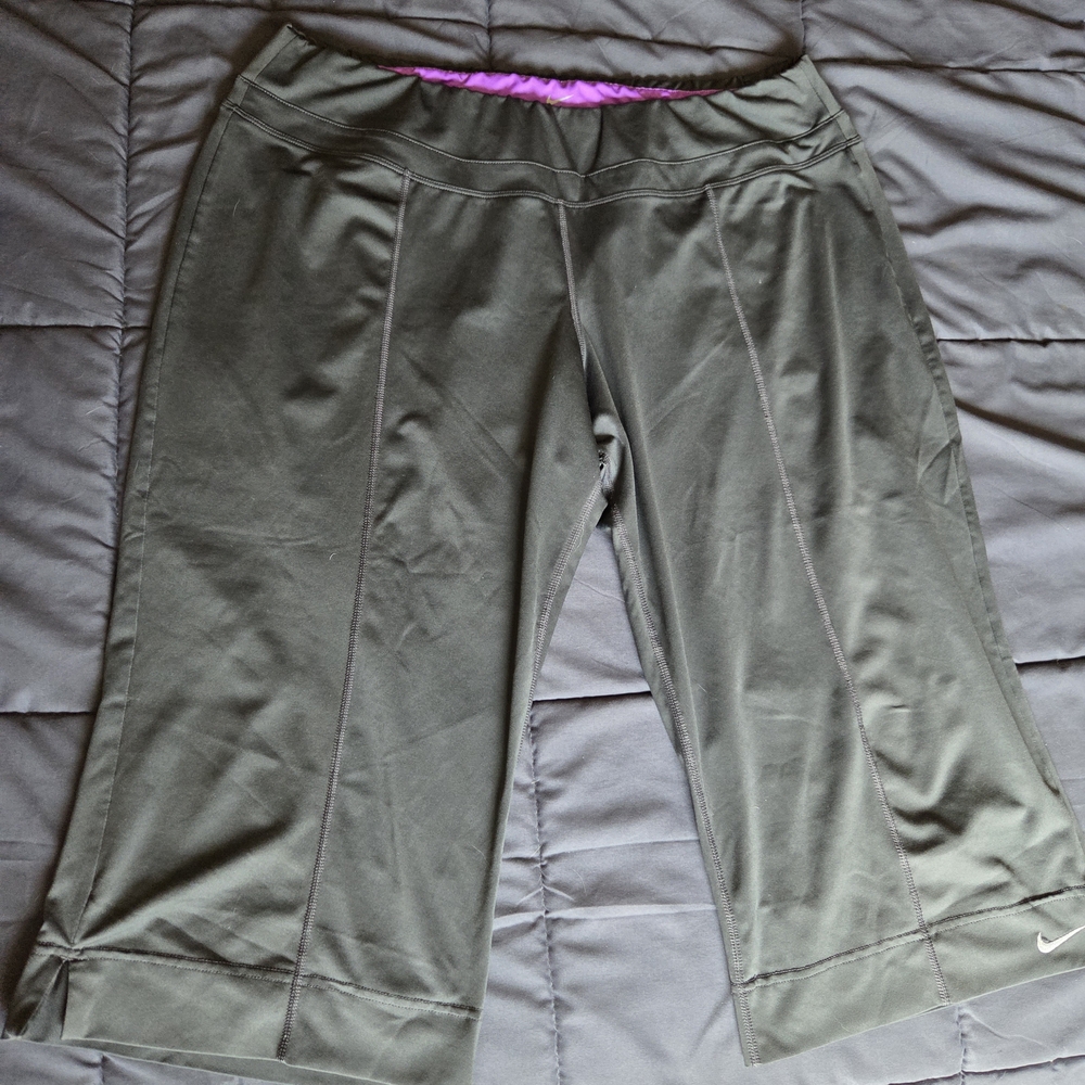 Nike Gray Capri Pants Looser Fit